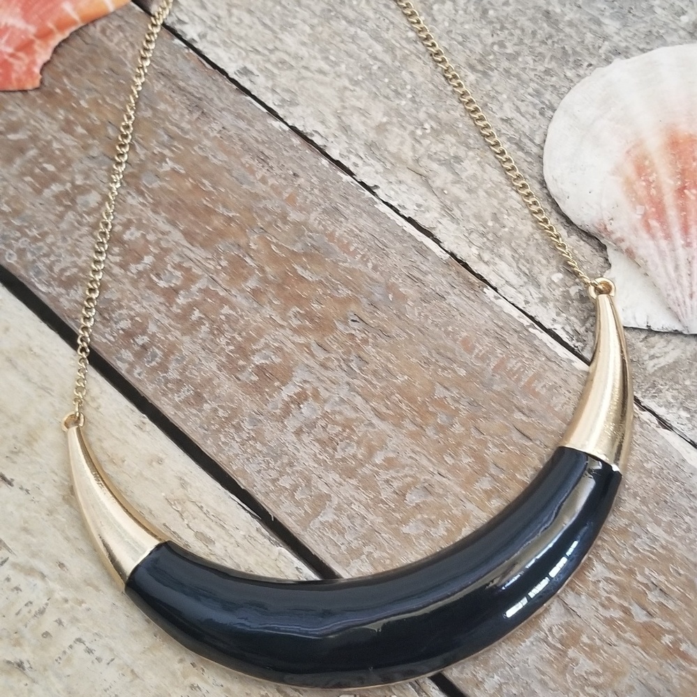 Costume jewelry black and gold Crescent necklace